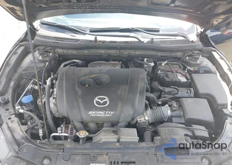 2018 Mazda 3 Touring z USA, uszkodzony, nr VIN 3MZBN1V33JM247950